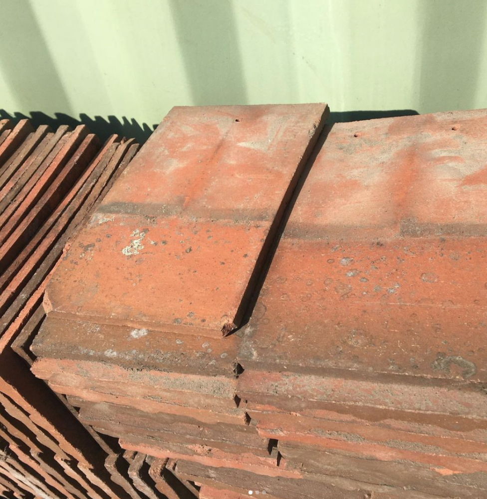 Salvo Directory Country Roofing Supplies Oxfordshire UK Reclaimed Roof Slate...