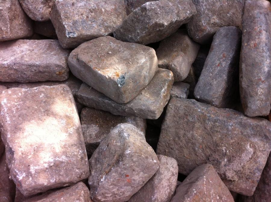 Reclaimed Coursed Granite Setts V&V Reclamation