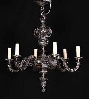 decorative-and-antique-lighting-at-salvo-fair-1-tb1.jpg