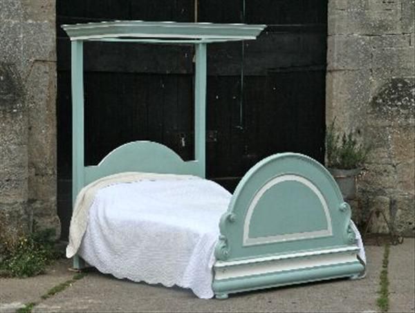 bedsteads-grand-clearance-sale-2-njg.jpg