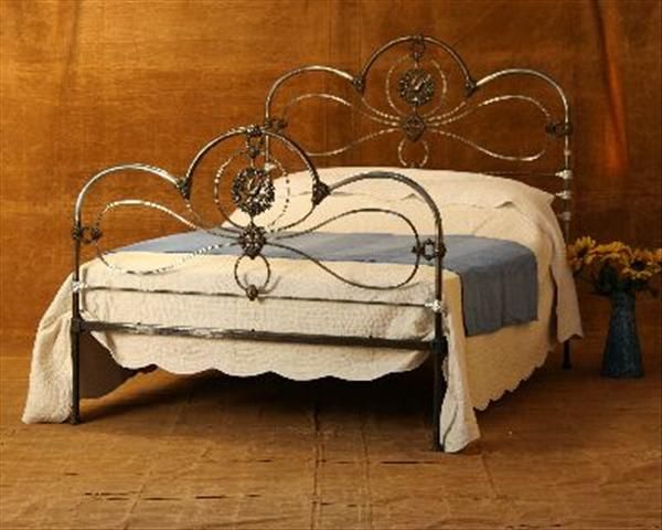 bedsteads-grand-clearance-sale-4-b9g.jpg