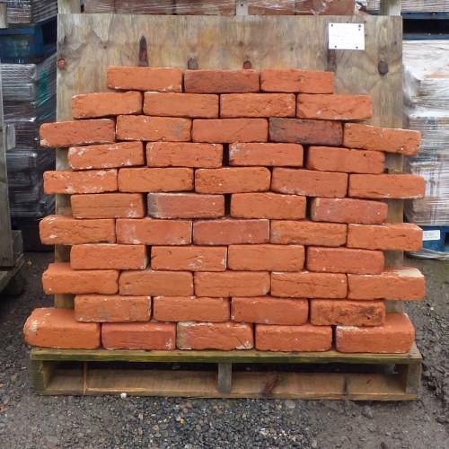 reuse-before-recycling-pushing-reuse-1-1x1.jpg