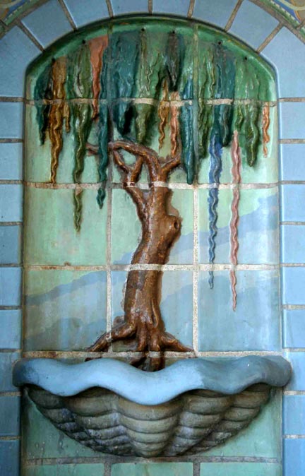 1509230278-Wheatley-Tile-Co-tiled-wall-fountain-photo-Wooden-Nickel-1.jpg