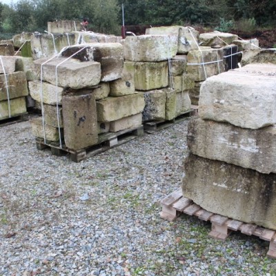 bloc de pierre de taille - antique French ashlar blocks