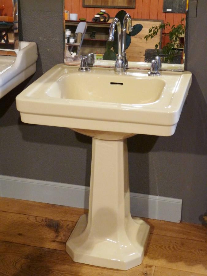 buying-and-reusing-antique-bathrooms-taps-and-sanitaryware-2-zdq.jpg