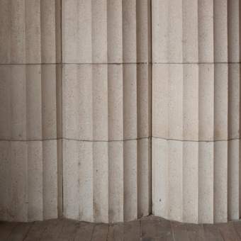 fluted-terrazzo-columns-from-liverpool-1.jpg