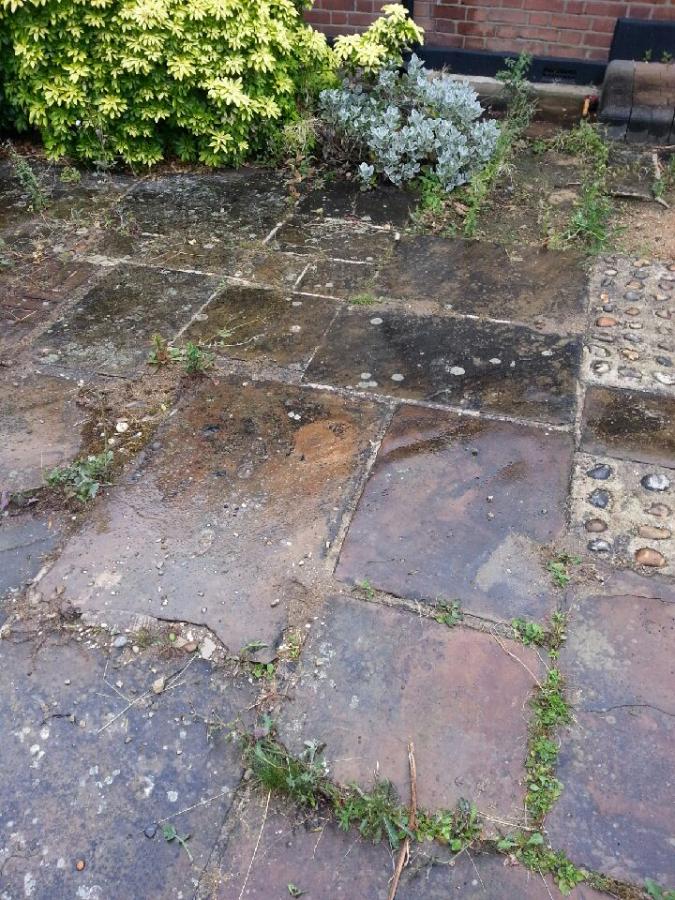 norman-wisdom-yorkstone-now-in-at-iss-1-r23.jpg