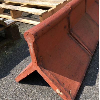 Ridge Tiles Crested Roll Top Victorian Final Tiles Reclaimed Salvaged 8 off 12