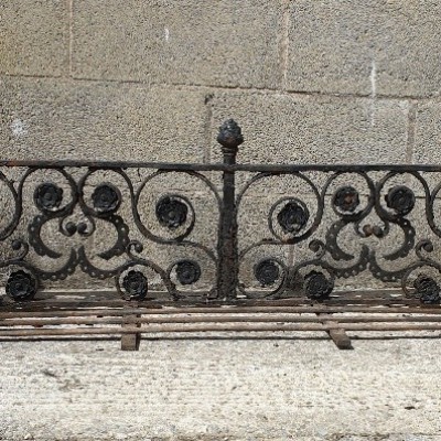 Balconette