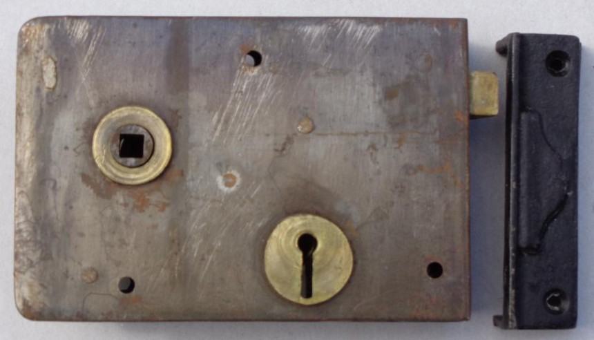 Antique & Reclaimed Rim lock- SalvoWEB UK