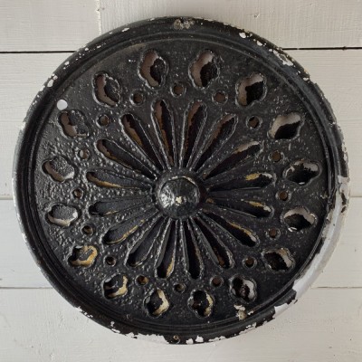 Victorian Decorative Cast Iron Air Vent