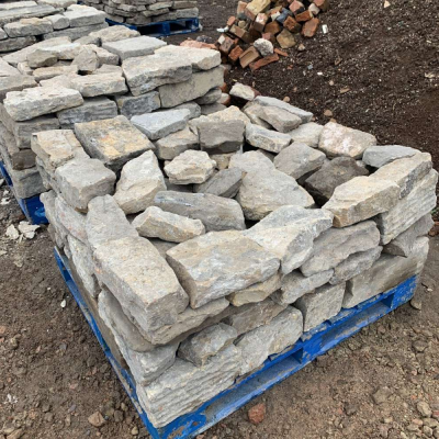Building & Walling Reclaimed Stone - Batch from Former Pub - 60 Tonnes 