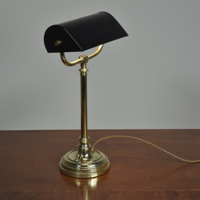 Very Good Bankers Lamp