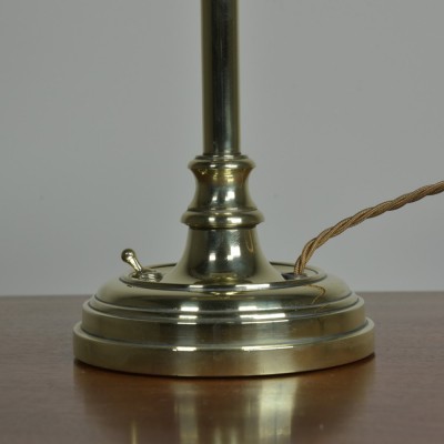 Very Good Bankers Lamp