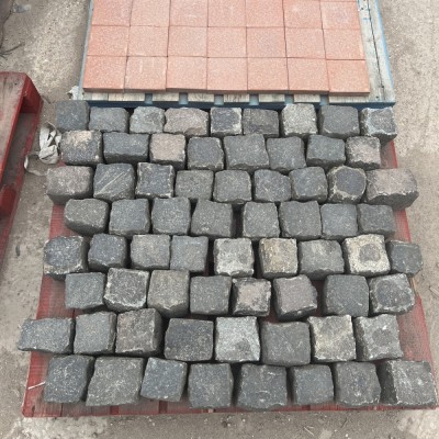 Reclaimed Dark Granite 4” Cube Cobbles