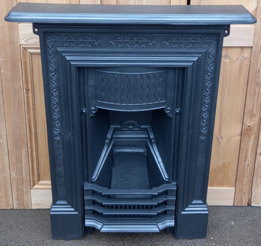 Antique & Reclaimed Victorian 24″ cast iron bedroom fireplace.- SalvoWEB UK