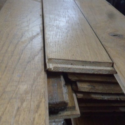 Reclaimed Oak floorboards / Strip flooring