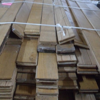 Reclaimed Oak floorboards / Strip flooring