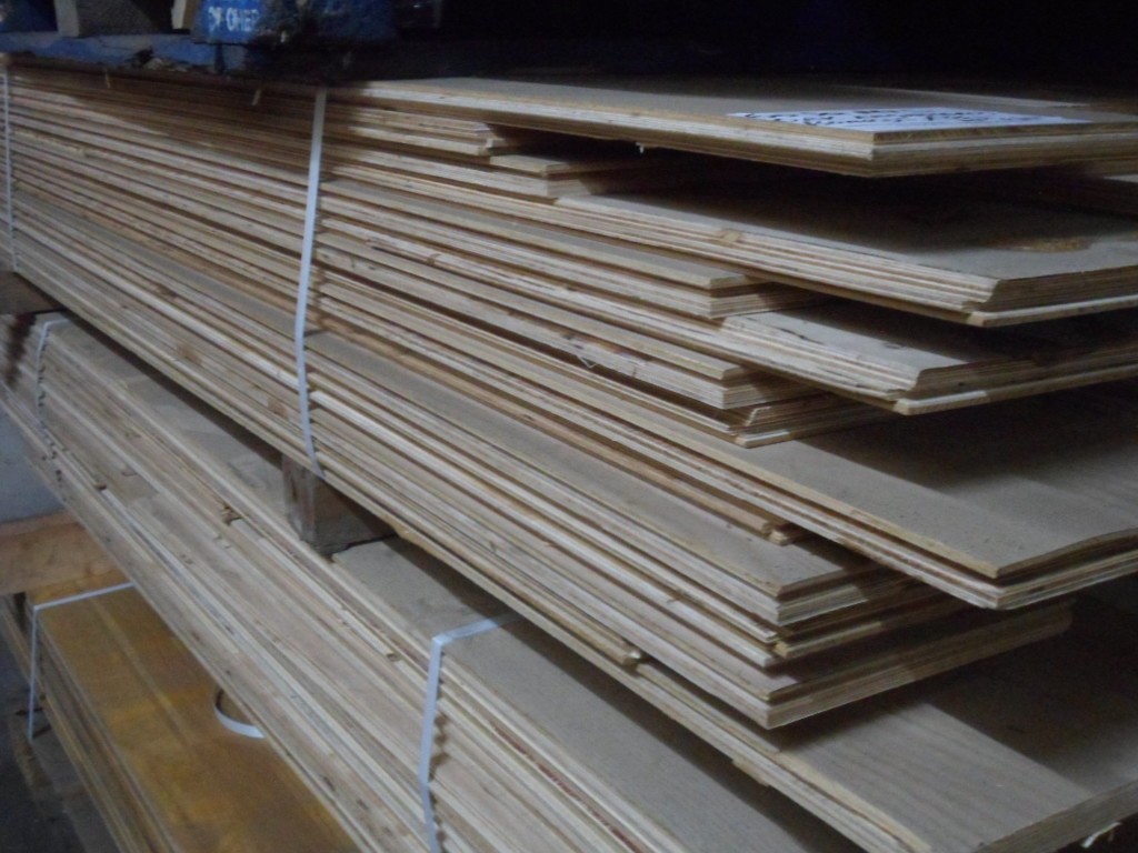 Antique & Reclaimed listings Oak Engineered boards 220 mm wide and random leng...