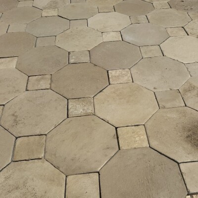 Antique Reclaimed Limestone in Cabochon
