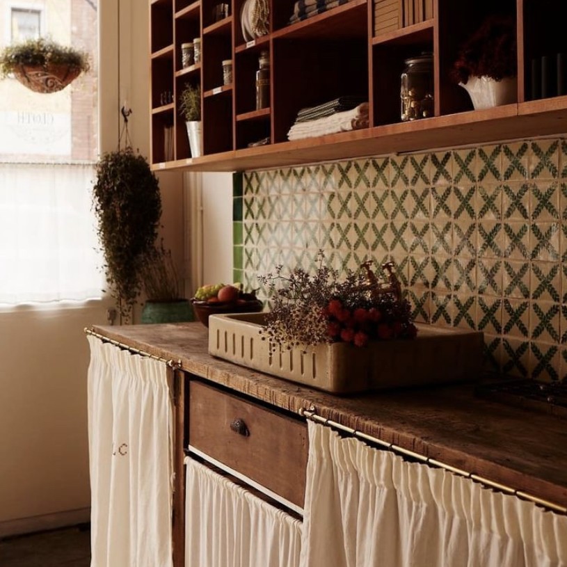 building-a-bon-bistro-style-reclaimed-kitchen-5-f5n.jpg