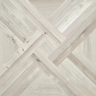 New: Solid oak Maria loretto panels