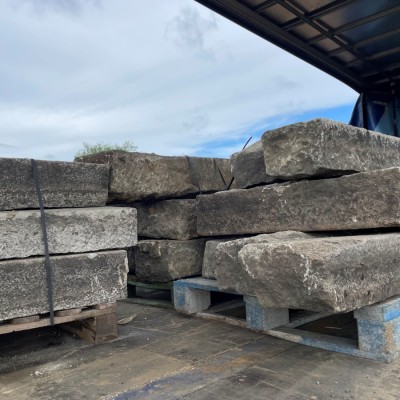 Reclaimed Granite Curbs