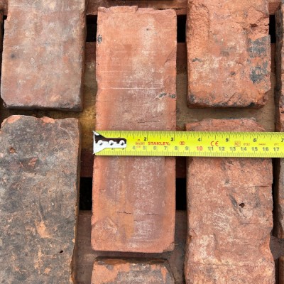 Reclaimed Barnstock Brick Slips / Tiles