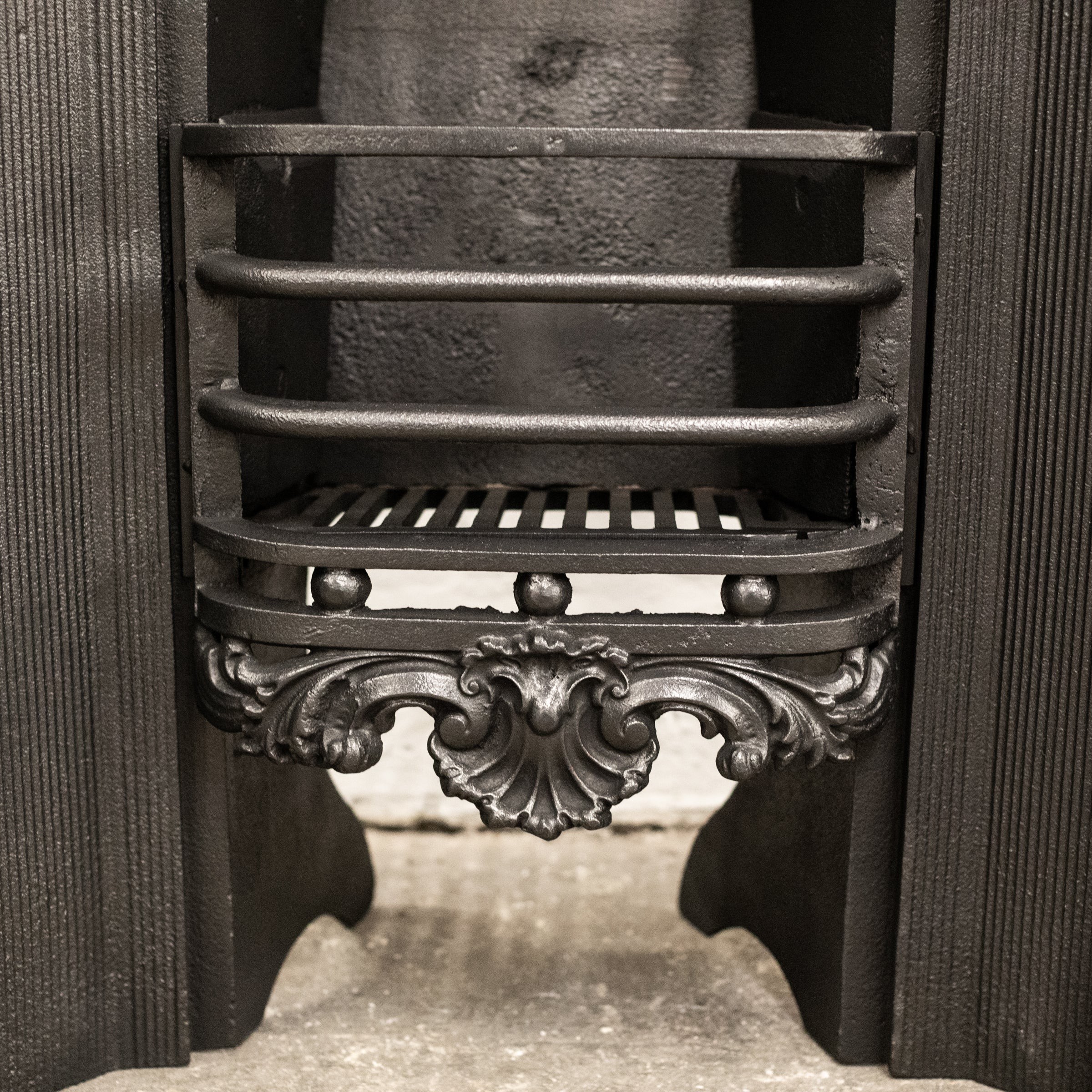 Antique & Reclaimed Antique Ornate Georgian Cast Iron Hob Grate ...