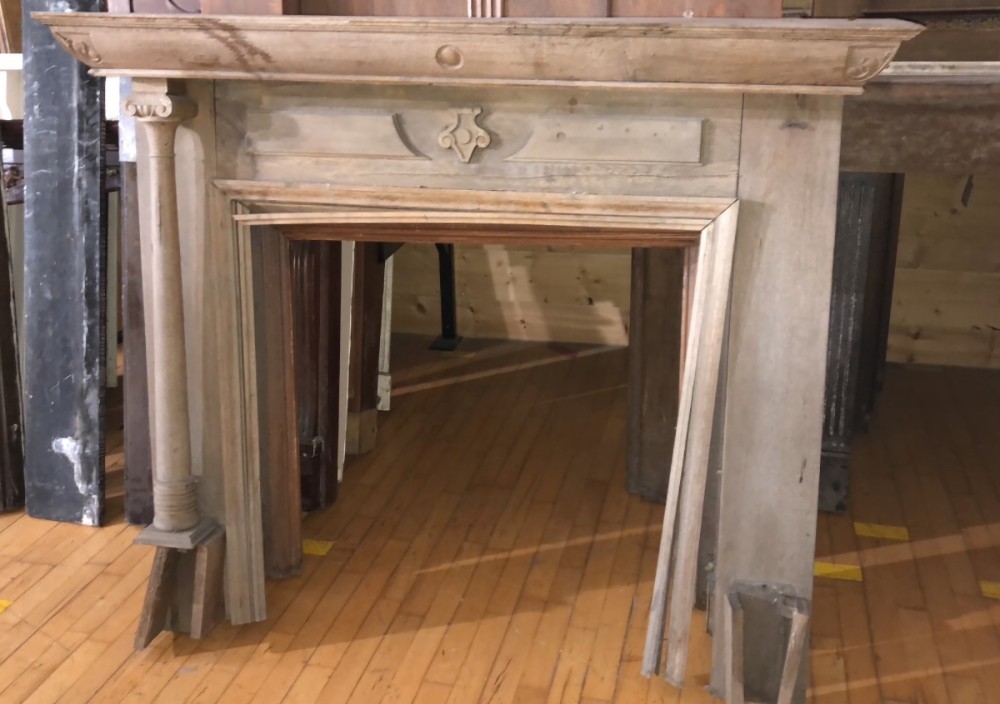 unreserved-seasonal-clearance-auction-of-architectural-salvage-and-building-materials-on-behalf-of-martin-edwards-rbm-8-b4n.jpg