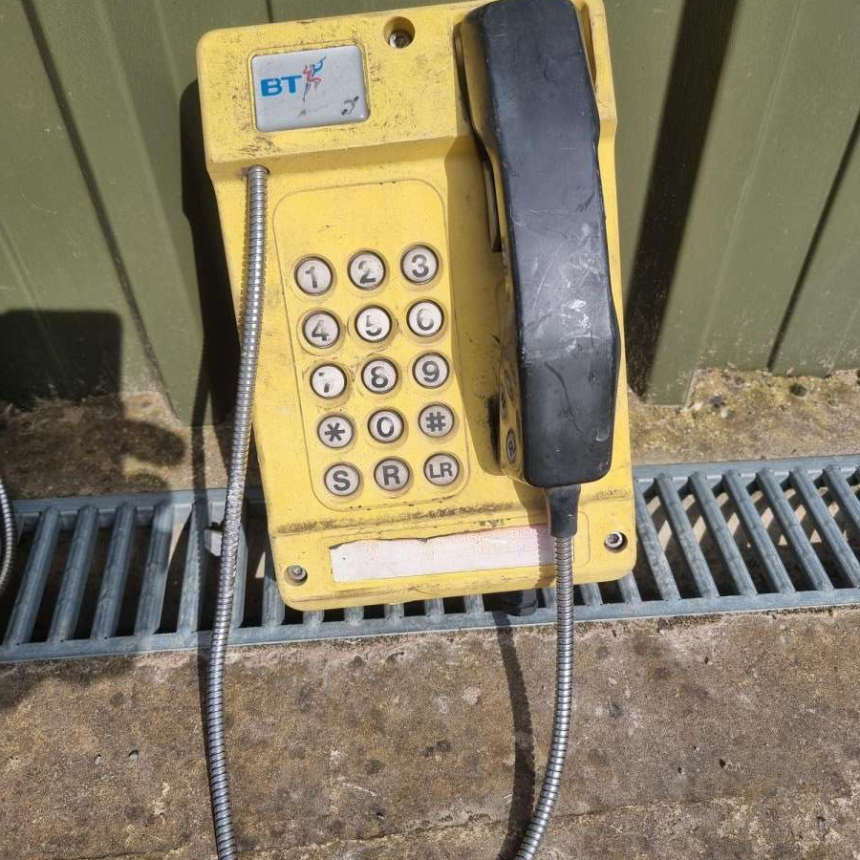 antique-reclaimed-listings-waterproof-analogue-phones-ex-airport-use