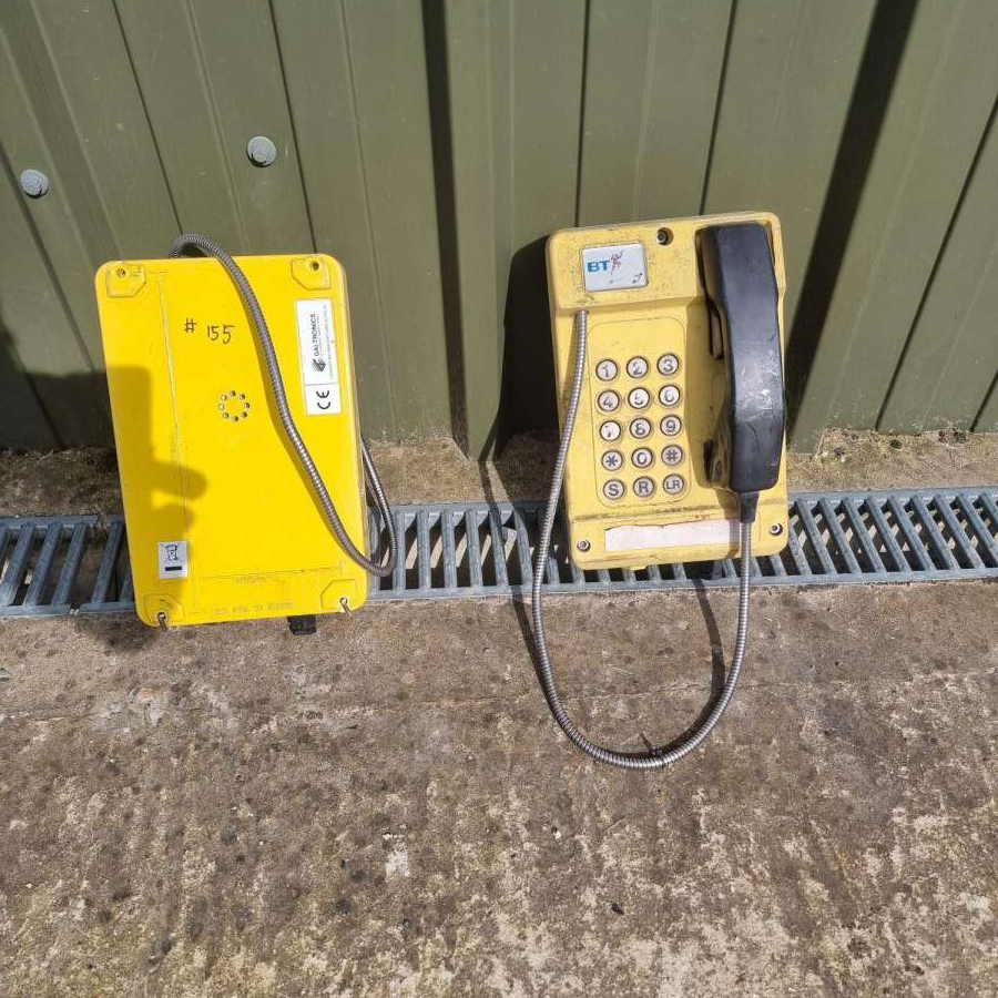 antique-reclaimed-listings-waterproof-analogue-phones-ex-airport-use