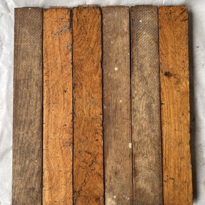 O355 — Reclaimed Oak Parquet Flooring (35 x 5 cm)
