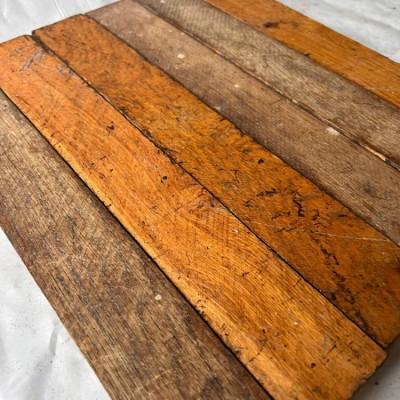 O355 — Reclaimed Oak Parquet Flooring (35 x 5 cm)