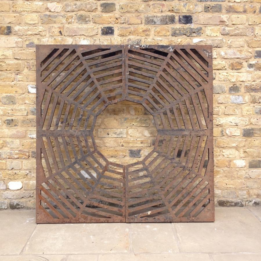 Reclaimed tree Grate