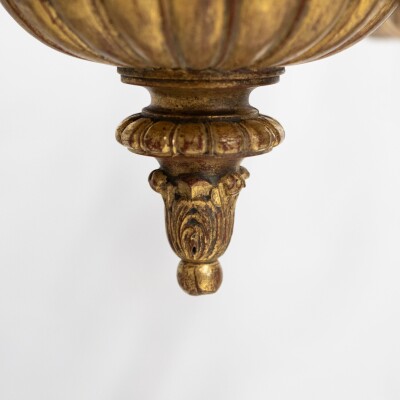 Large Antique Italian Giltwood 19th Century 8 Arm Chandelier