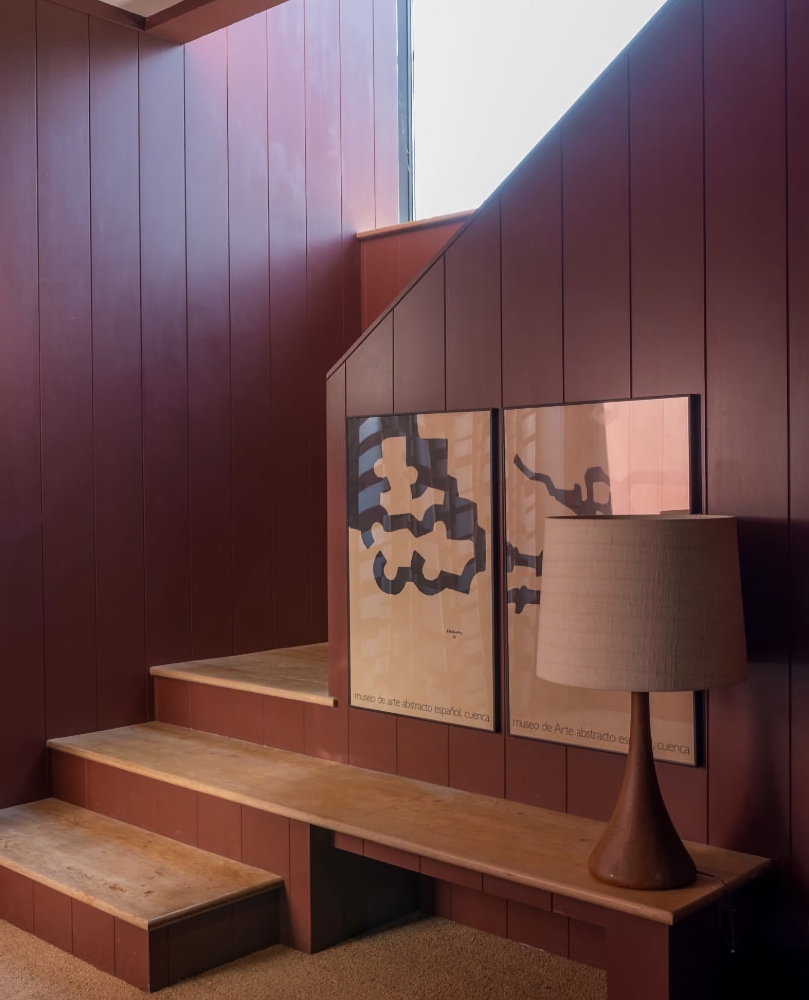 salvaged-materials-in-the-sea-sky-house-2-b51.png