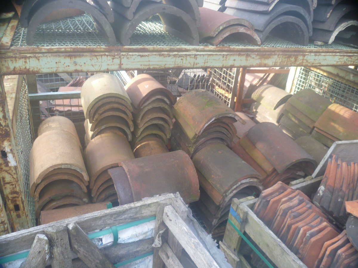 Reclaimed Quality Ridge tiles Large amounts tiles slates ch ...