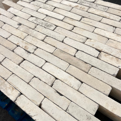 Reclaimed White Linear Bricks