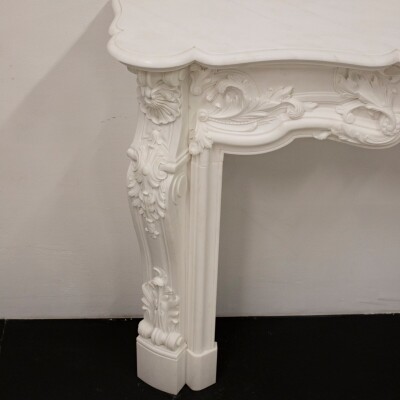 French Louis XV Fireplace Surround in Statuary Marble I Pair available