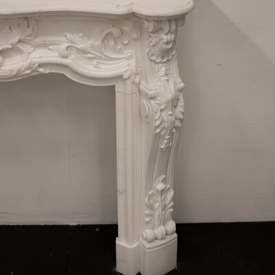 French Louis XV Fireplace Surround in Statuary Marble I Pair available