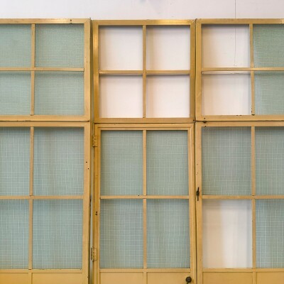 Crittle Window Room Divider Screen - 340.5cm x 287cm