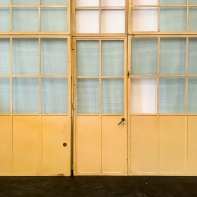 Crittle Window Room Divider Screen - 340.5cm x 287cm
