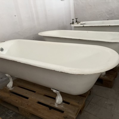 Original Cast Iron Plunger Baths