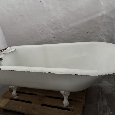 Original Cast Iron Plunger Baths
