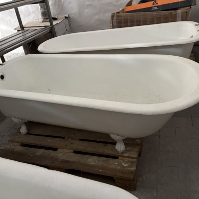 Original Cast Iron Plunger Baths