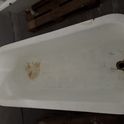 Original Cast Iron Plunger Baths