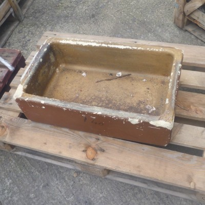 Reclaimed salt glazed garden sinks 