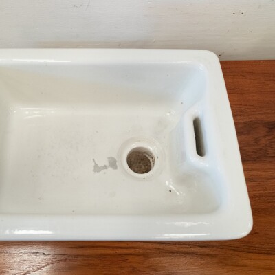 Twin Countertop Butler Sinks on Reclaimed Cast Iron and Teak Unit