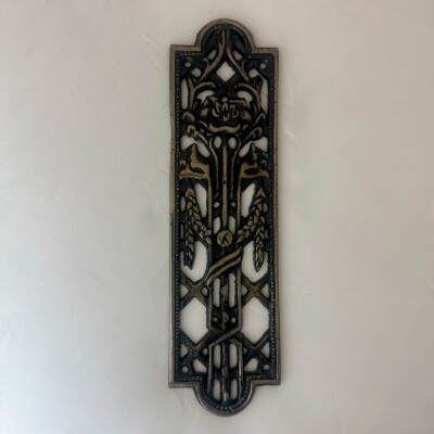 Reclaimed Cast Iron Primrose Finger Plates - 6 Pairs Available
